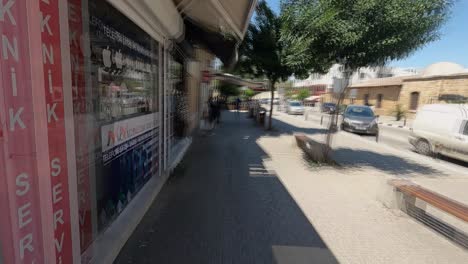 POV-Zeitraffer-Spaziergang-In-Der-Altstadt-Von-Nikosia