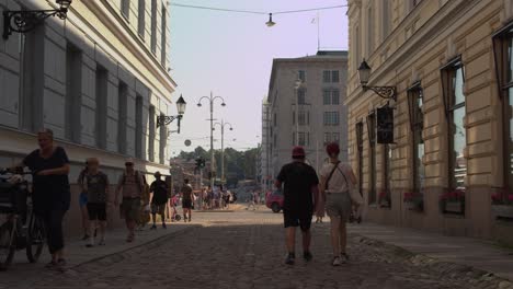 Pedestrian-time-lapse-of-people-on-old-world-European-cobble-street