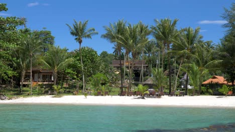 Resort-on-a-tropical-island-with-white-sandy-beach