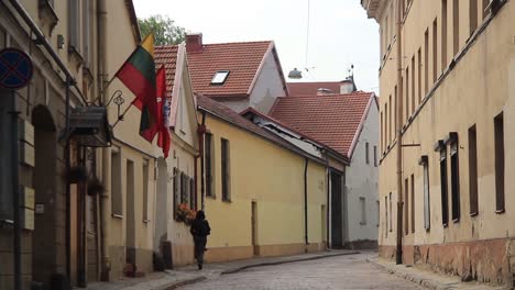 Gasse-In-Der-Altstadt-Von-Vilnius