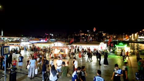 Time-Lapse:View-of-Eminonu-Street,-a-popular-tourist-destination-in-Istanbul,Turkey