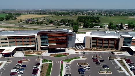 Video-De-Dron-4k-Del-Centro-De-Salud-Greeley-Uc