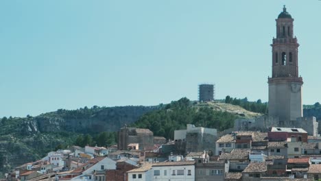 Vista-De-La-Torre-Mudéjar-De-Jérica-En-Xerica-Una-Antigua-Ciudad-Provincial-En-Castellion-España