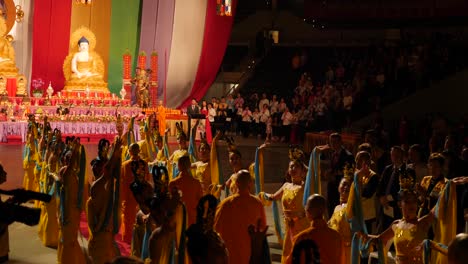 Ceremonia-De-Caminata-De-Los-Monjes-Durante-El-Festival-Del-Cumpleaños-De-Buda-En-El-Southbank-De-Brisbane-2018