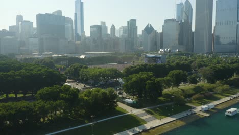 Kreisender-Blick-Auf-Lollapalooza-Massen