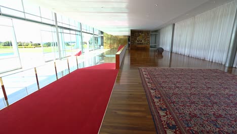 panoramic-view-of-the-mezzanine-of-Alvorada-Palace,-at-official-president-house