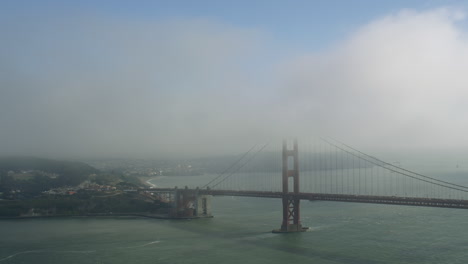 Fog-lifts-above-the-Golden-Gate-Bridge-in-San-Francisco,-California