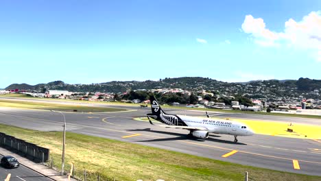 Aircraft-Taxiing-On-The-Runway-Of-Wellington-Airport-In-New-Zealand