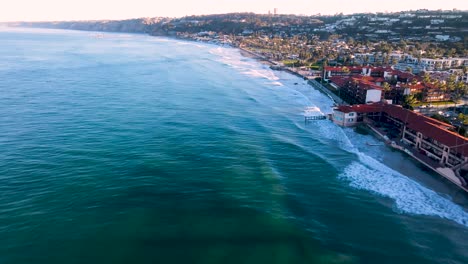 Aerial-footage-of-la-Jolla-shores-during-high-tide