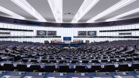 Vista-Panorámica-De-La-Cámara-Plenaria-Del-Parlamento-Europeo-Durante-Los-Debates-En-Estrasburgo,-Francia