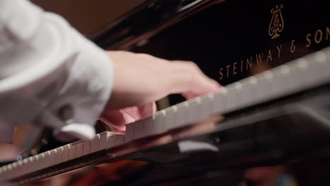 Close-up-Shot-of-a-pianists-hands
