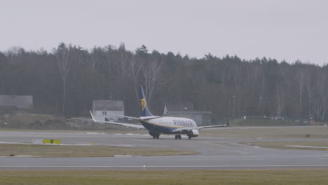 RYANAIR-aircraft-departing-runway-from-Lech-Walesa-airport-in-Gdansk,-Poland