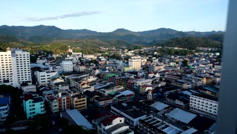 Wohngemeinschaft-Der-Stadt-In-Betong-Thailand
