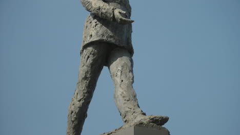 Statue-Von-General-De-Gaulle-Vor-Dem-Grand-Palais-Paris,-Frankreich
