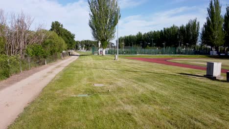 Running-court-and-paddle-courts-outdoors-in-Salamanca,-Castilla-and-León,-Spain