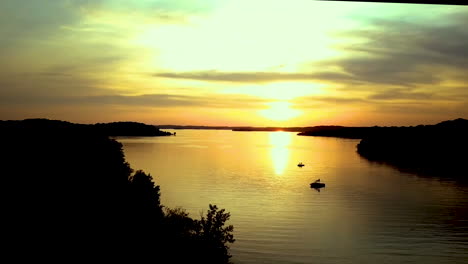 Aerial-view-of-lake-at-sunset