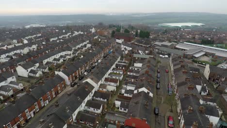 Aerial-footage-of-Terrace-Housing-in-one-of-Stoke-on-Trents-poorer-areas,-poverty-and-urban-decline