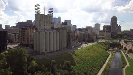 Aerial-Footage-of-Gold-Medal-Flour-and-cityscape