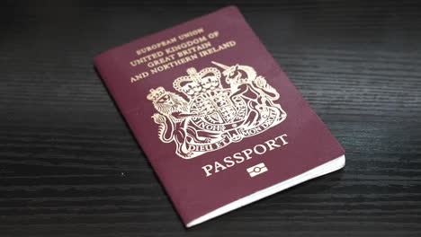 Cubierta-Del-Pasaporte-Británico-Pasaporte-Del-Reino-Unido