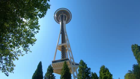 Space-Needle-tower-in-Seattle-city,-Washington-state,-West-coast-of-the-United-States-of-America