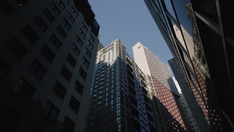Finanzviertel-Manhattan-New-York-City-Tagsüber
