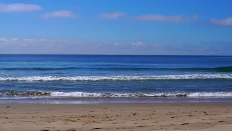 Rincon-Parkway-Beach-in-California