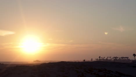 Sonnenuntergang-In-Newport-Beach-Strand-Küstenlandschaft