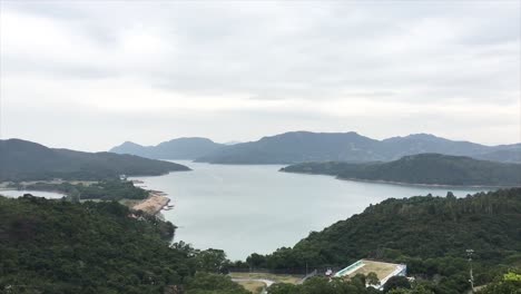 Hong-Kong-High-Island-Reservoir-Ostdamm-Landschaftsansicht