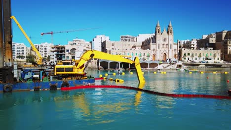 Video-from-Malta,-Balluta-Bay,-beach-recovery-and-sand-replacement