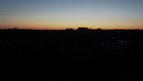Timelapse-of-sunset-time-from-a-busy-city