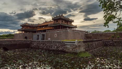 Timelapse,-Imperial-City-Main-Entrance-of-Citadel-at-Sunset-with-cloudy-sky