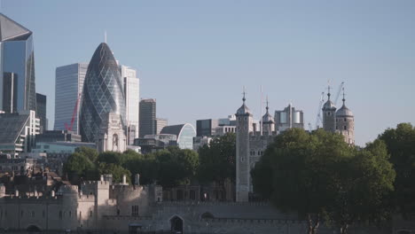 London's-City-and-the-Tower-of-London