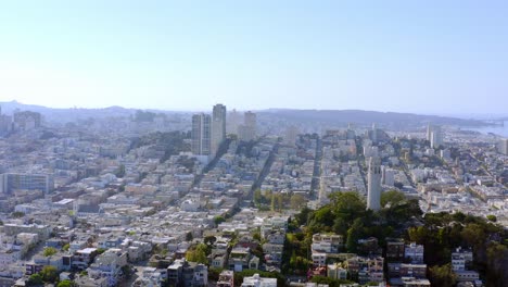 Aerial:-San-Francisco-cityscape-and-Coit-Tower,-drone-view