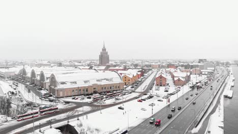 Großer-Zentralmarkt-Von-Riga-Im-Weihnachtswinter