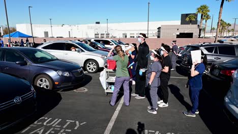 Nurses-and-students-working-at-Covid-19-vaccine-site