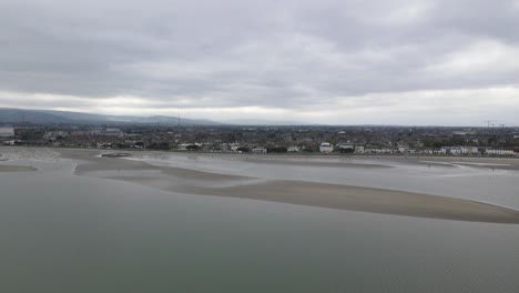 Lifeless-Sandymount-strand-shores-approaching-Dublin-city-distantly