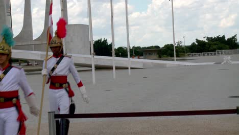 Presidential-guard-marches-at-the-Esplanada-Palace-in-Brasilia,-Brazil