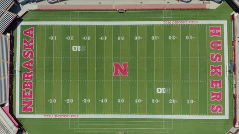 Draufsicht-Auf-Das-Fußballstadion-Der-Nebraska-Huskers