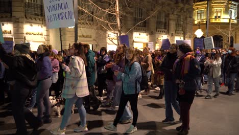 Many-feminists-marching-in-Granada,-Spain-on-Women's-Day