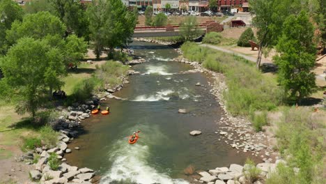 People-enjoying-the-San-Juan-River,-in-Pagosa-Springs,-Co