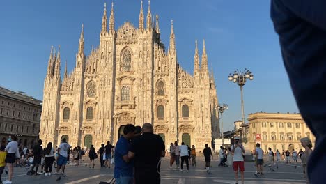 Milán,-Italia,-Piazza-Del-Duomo