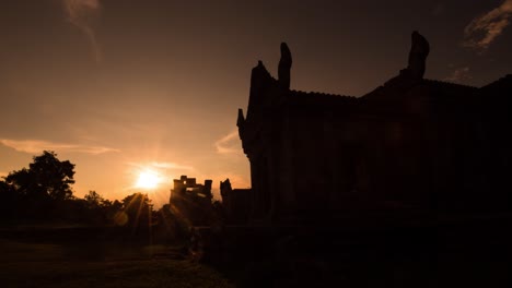 Preah-Vihear-Tempel-An-Der-Thailändischen-Grenze-Zu-Kambodscha---Sonnenuntergang