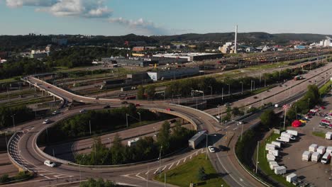 Aerial-view-of-the-big-roundabout-over-the-big-road-Alingsasleden-E20-located-in-Gothenburg,-Sweden