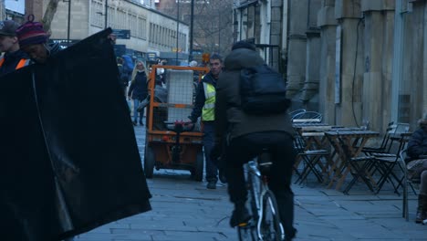 A-busy-street-in-Bristol-city