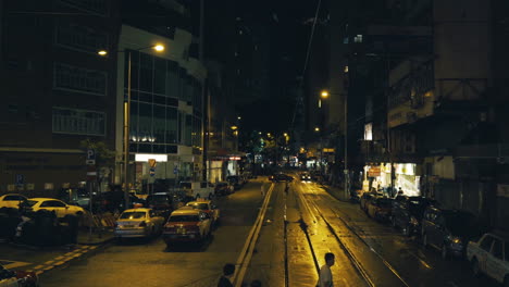 Blick-Von-Einer-Doppeldecker-Straßenbahn-Auf-Leere-Straßen-Hongkongs