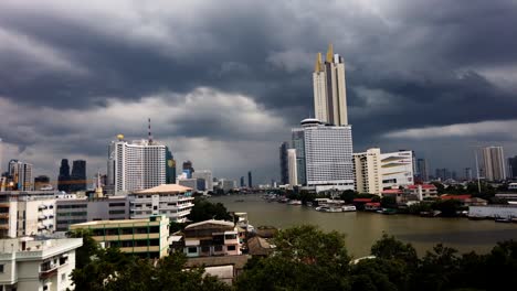 Chaophraya-River-is-filled-with-history-and-culture