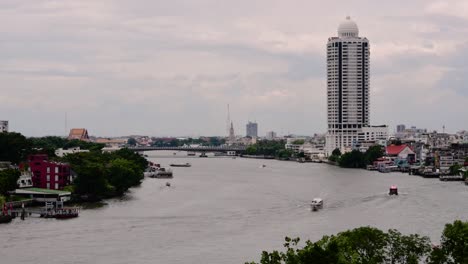 El-Río-Chaophraya-Está-Lleno-De-Historia-Y-Cultura