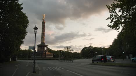 Cloudy-Twlight-Scenery-next-to-Historic-Berlin-Victory-Column-alias-Siegessaule