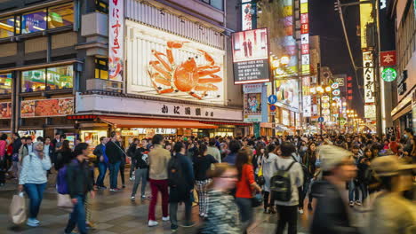 time-lapse-Night-Street-Market-in-Osaka,-Japan