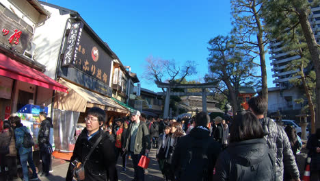 Kyoto-Japan,-circa-:-timelapse-walking-in-Kyoto-City-with-Market-Streeet-in-Japan